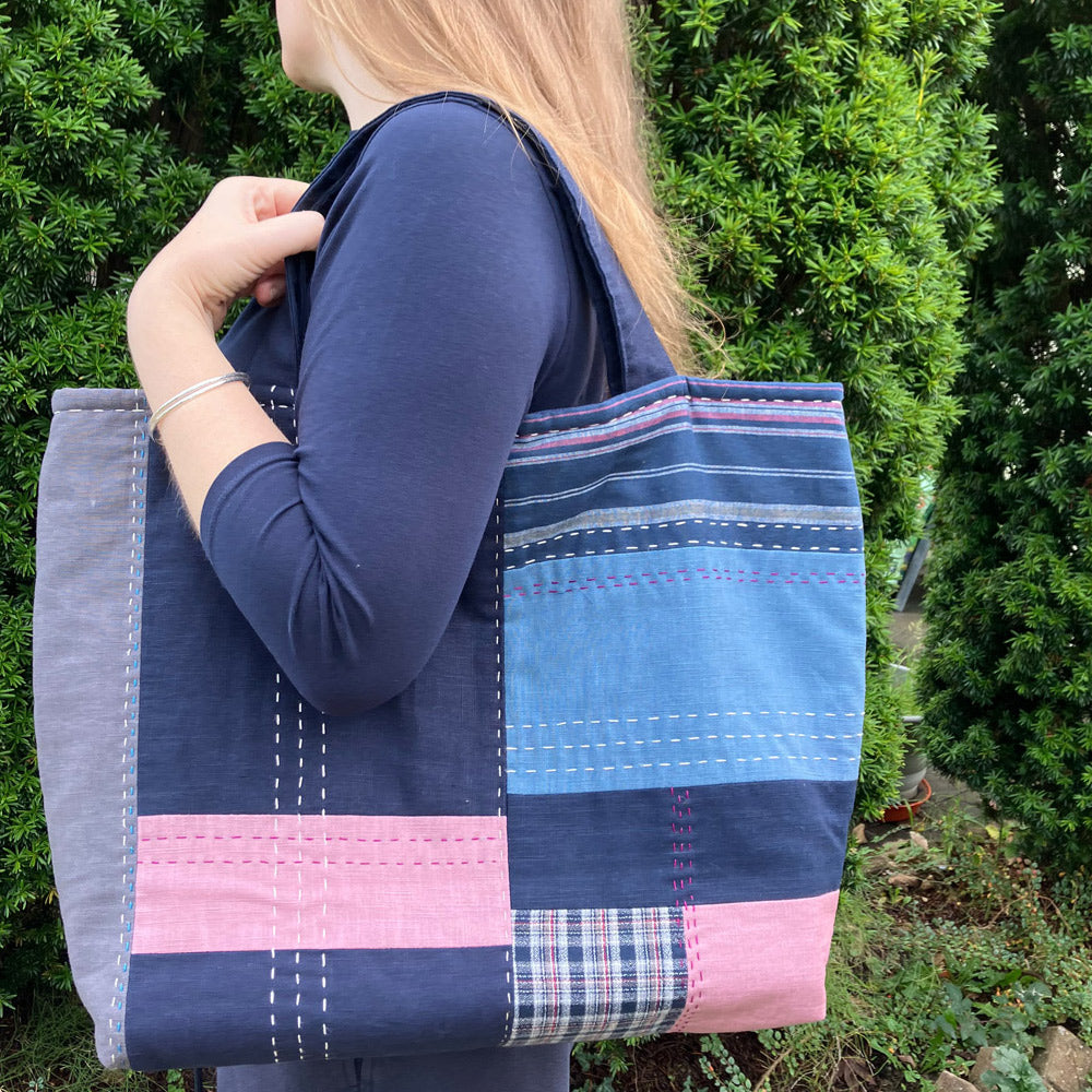 Extra-large Bag with Hand Slow Stitch