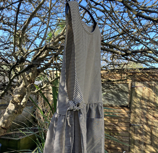 Pinafore Apron - Gingham