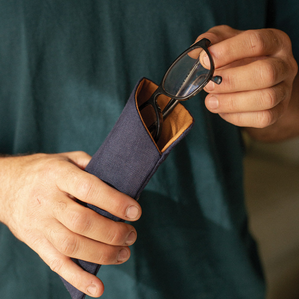 Linen Glasses Case