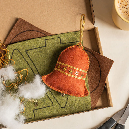 Christmas Decorations Country Sewing Kit - 3 pieces