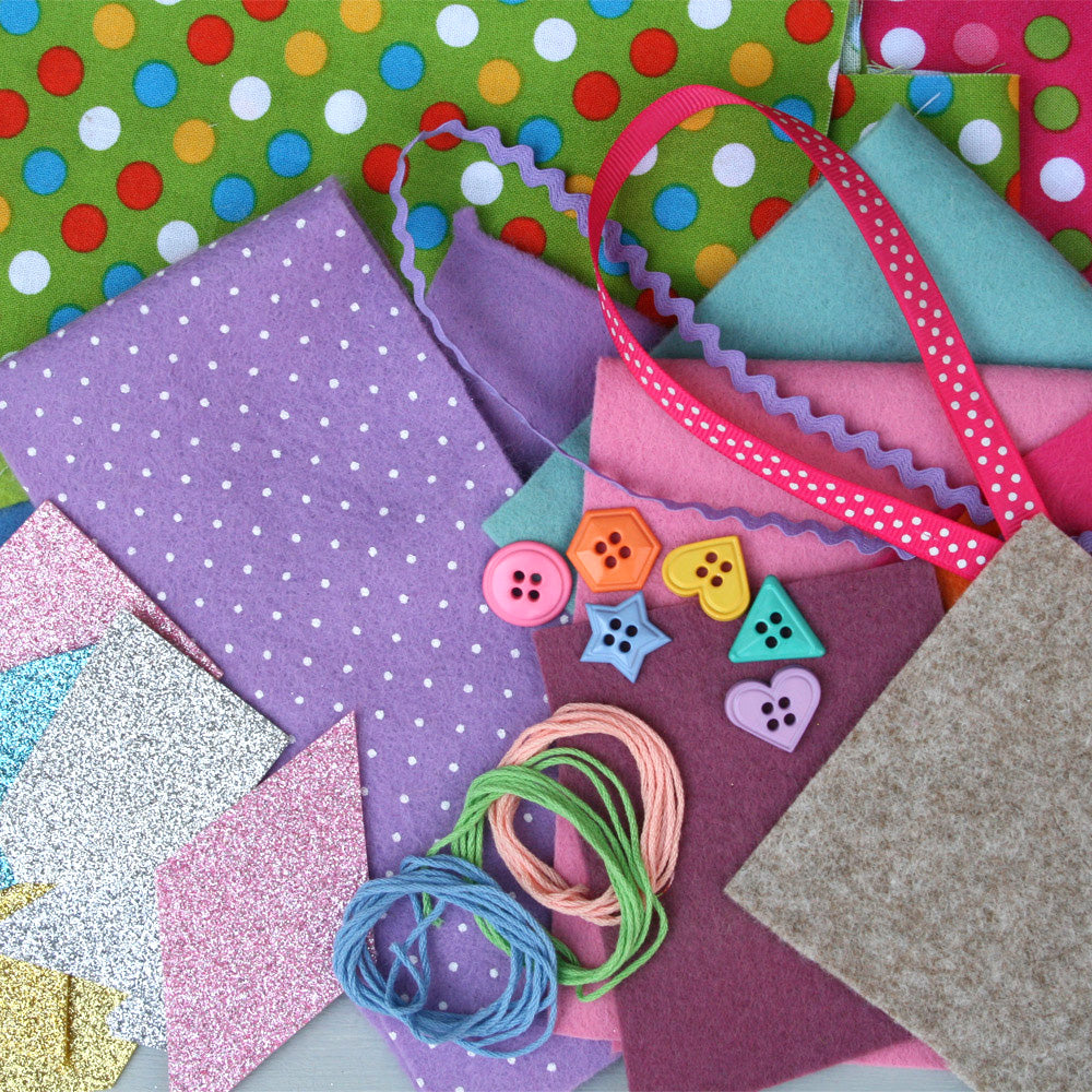 Craft box Pick and Mix Fabric and Accessories