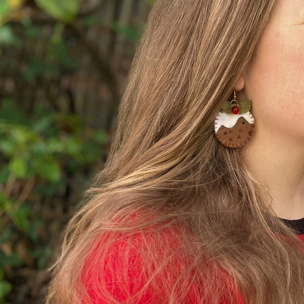 Christmas pudding earrings made from natural felt. Lightweight and comfortable to wear.