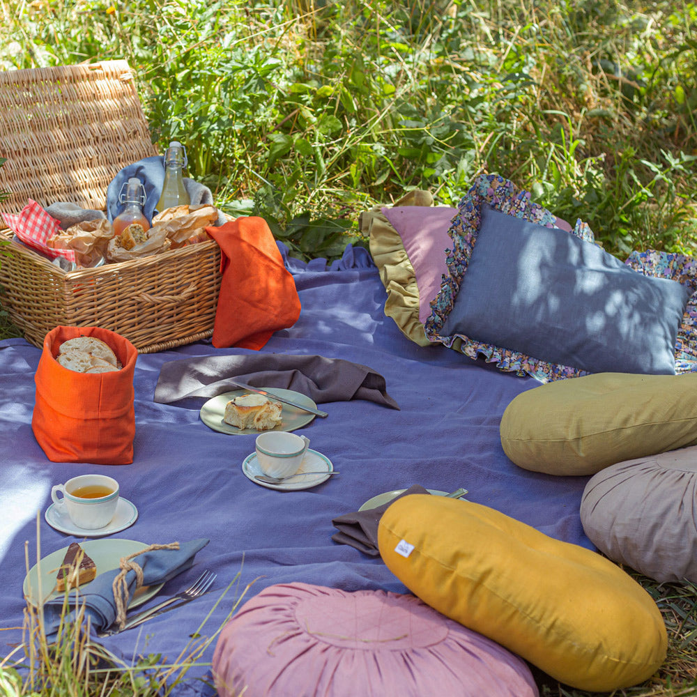 Blue Linen Frill Throw