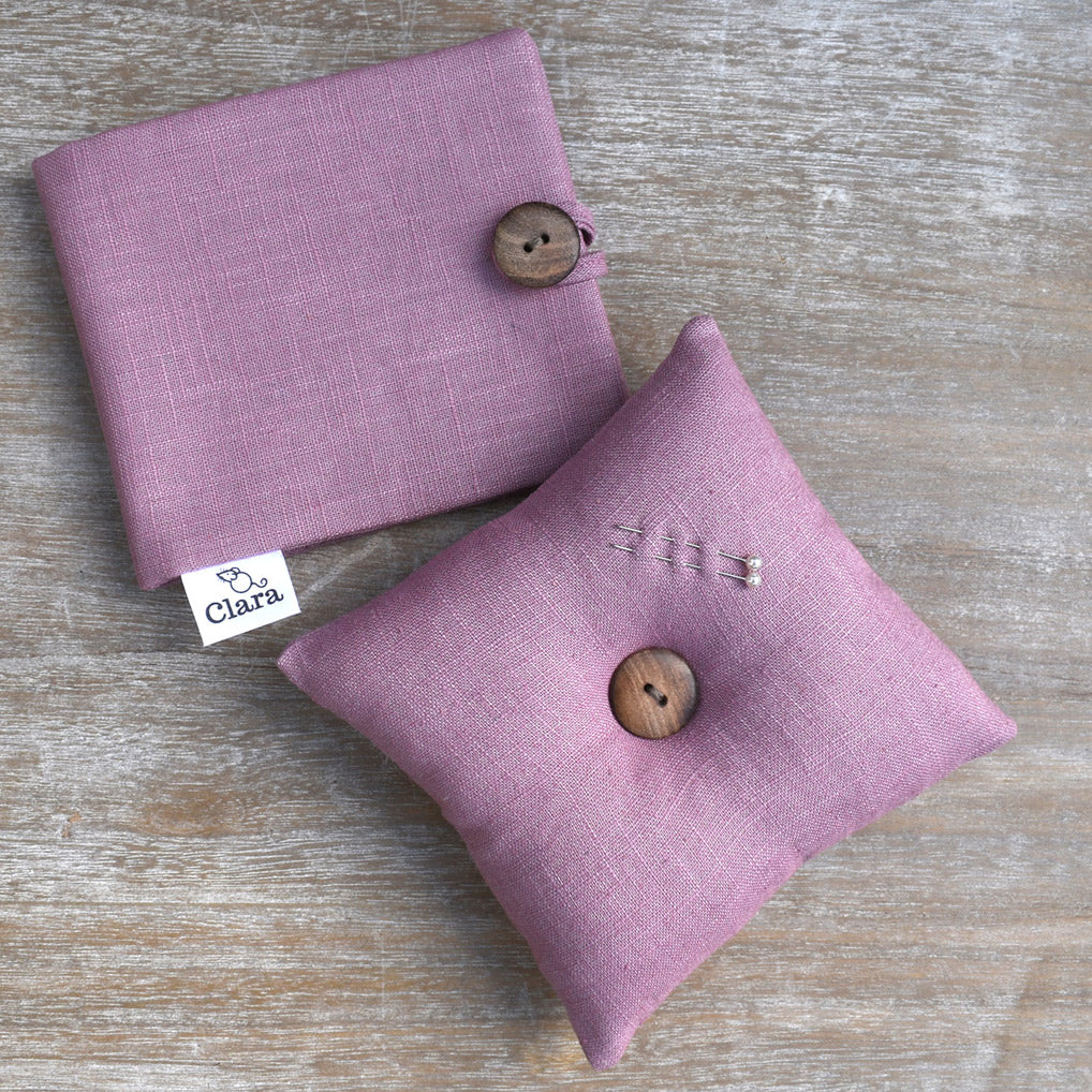 Linen Needle Case pink with pin cushion